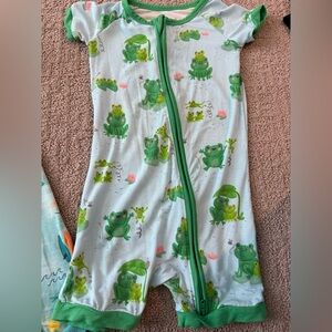 Little Sleepies White and Green Frog-Print One-Piece Bodysuit